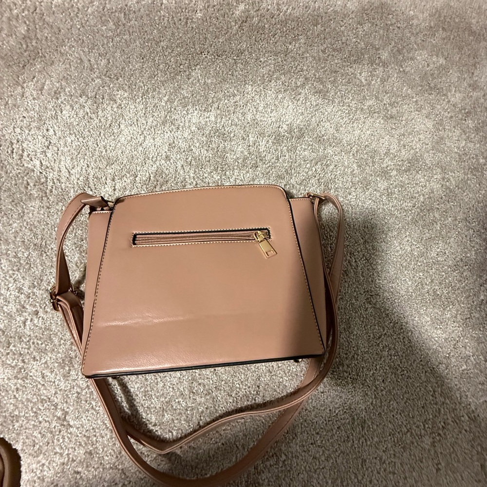 Vittorio Blush Crossbody Bag - Picture 3 of 5